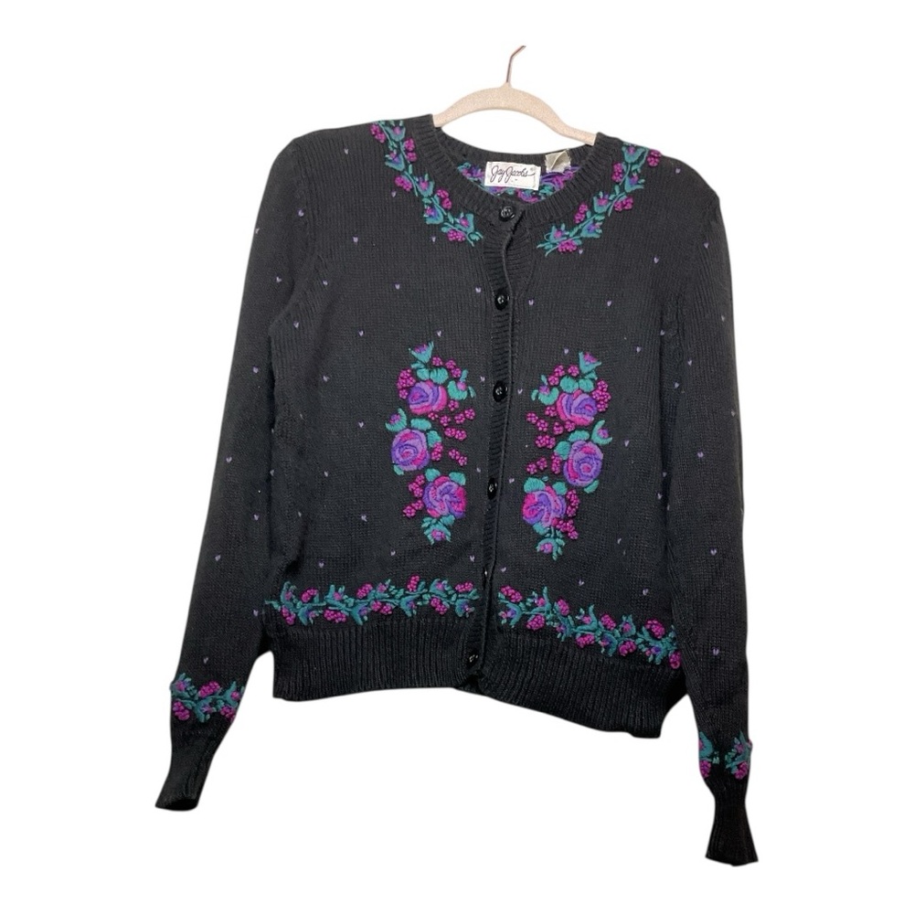 Women’s vintage 80’s Jay Jacobs button-up sweater with floral embroidery, size M